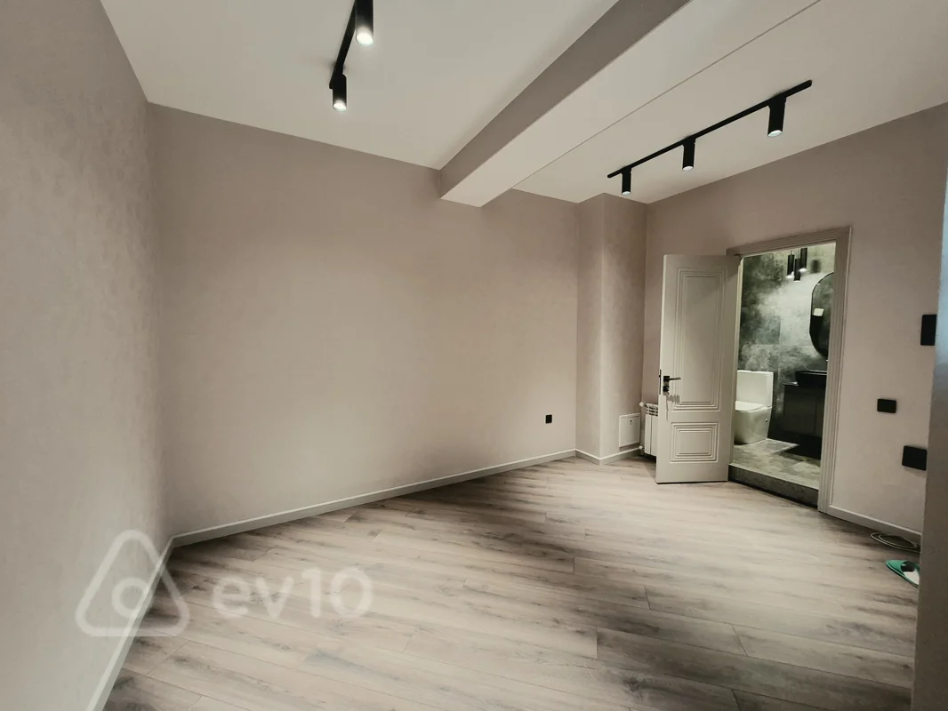 2 otaqlı mənzil, 67 m², Şərq Bazarının yaxınlığı — Mənzil, Bakı (8)