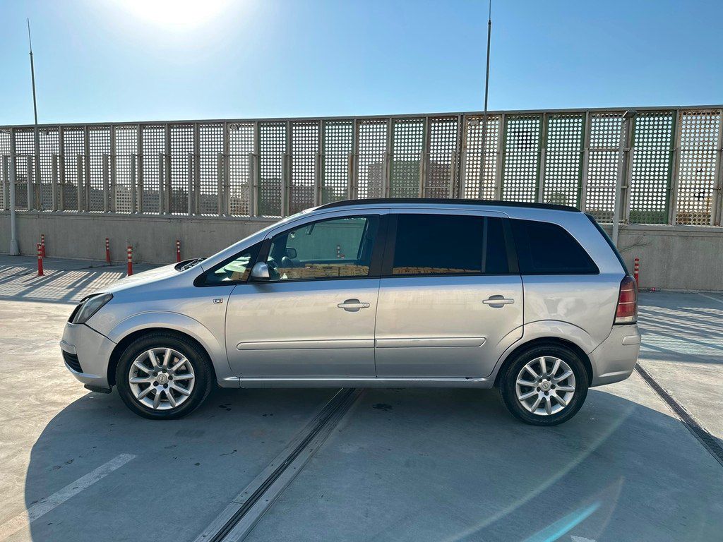 Opel Zafira, 1.9 L, 2006 il, 475 654 km — Avtomobillər, Bakı (3)
