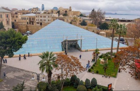 Satılır 1 otaqlı köhnə tikili 30 m² — Bakı