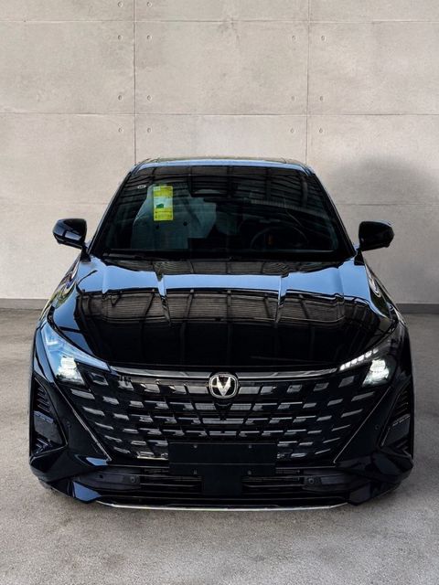 Changan Uni-Z, 1.5 L, 2026 il, yeni — 32 200 ₼ · Bakı · Avtomobillər Changan Uni-Z, 1.5 L, 2026 il, yeni — Bakı
