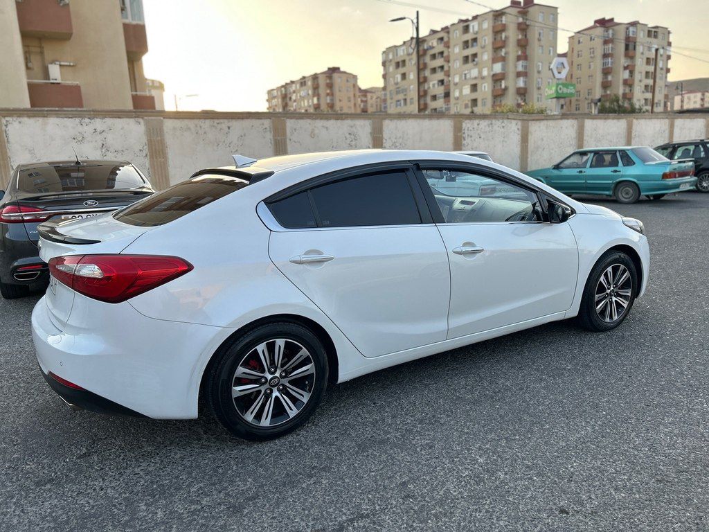 Kia K3, 1.6 L, 2014 il, 170 000 km 77-MK-241 — Avtomobillər, Bakı (6)