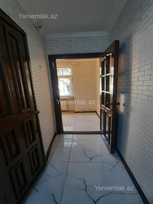 Satılır 1 otaqlı Bina evi menzil (Köhnə tikili), 30 m², 3-cü mikrorayon — Mənzil, Sumqayıt (9)