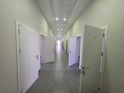 İcarəyə verilir 16 otaqlı ofis 630 m² — 12 000 ₼ · Bakı · Ofis İcarəyə verilir 16 otaqlı ofis 630 m² — Bakı