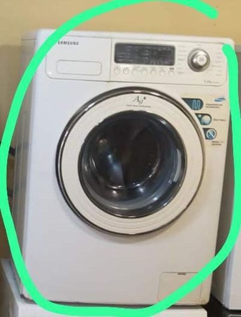 Samsung önyükləməli paltaryuyan maşın - Ön qapılı (front-load) — 180 ₼ · Bakı · Çamaşır maşınları Samsung önyükləməli paltaryuyan maşın - Ön qapılı (front-load) — Bakı