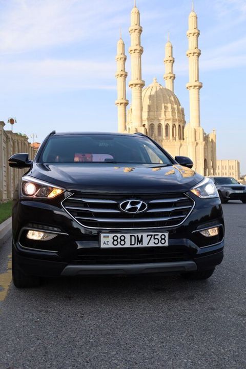 Hyundai Santa Fe, 2.0 L, 2017 il, 201 225 km — 33 700 ₼ · Bakı · Avtomobillər Hyundai Santa Fe, 2.0 L, 2017 il, 201 225 km — Bakı