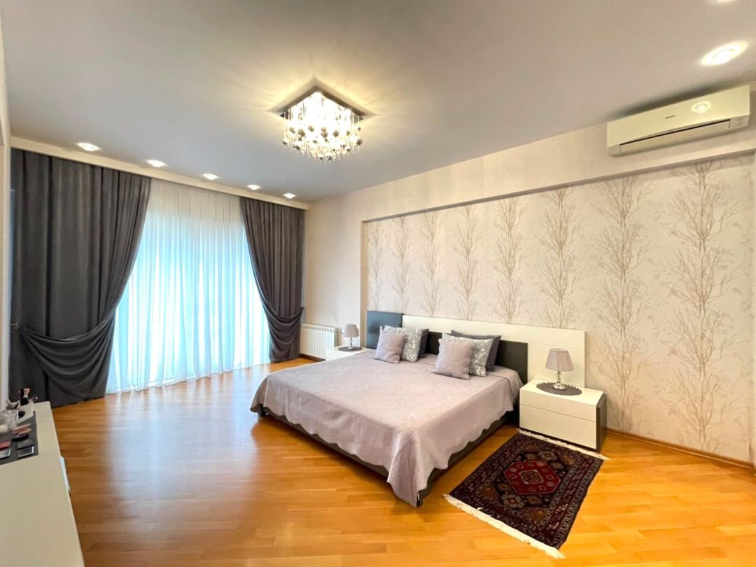 Satılır 4 otaqlı yeni tikili 200 m² — Mənzil, Bakı (6)