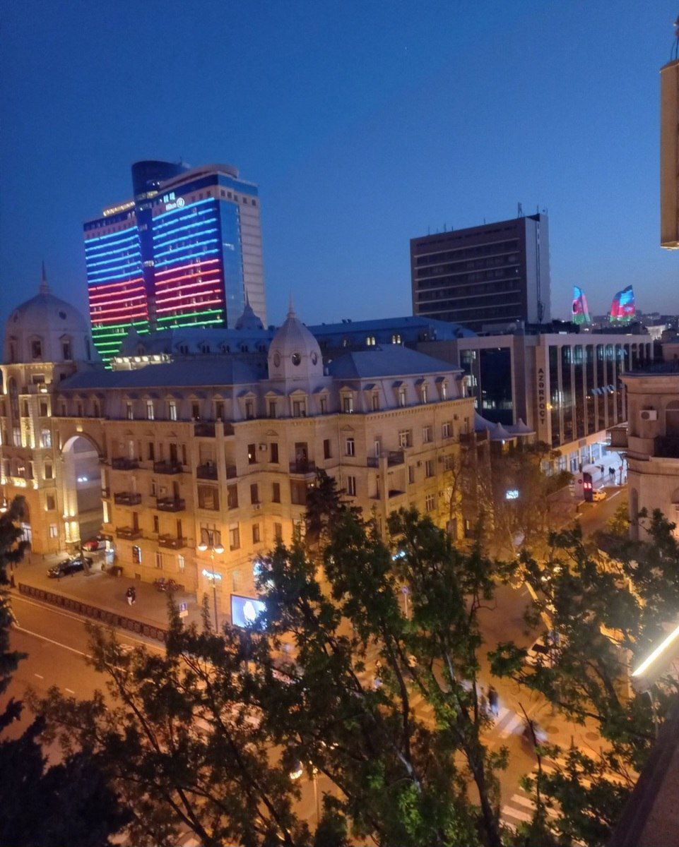 İcarəyə verilir 2 otaqlı yeni tikili 70 m² — Mənzil, Bakı (10)