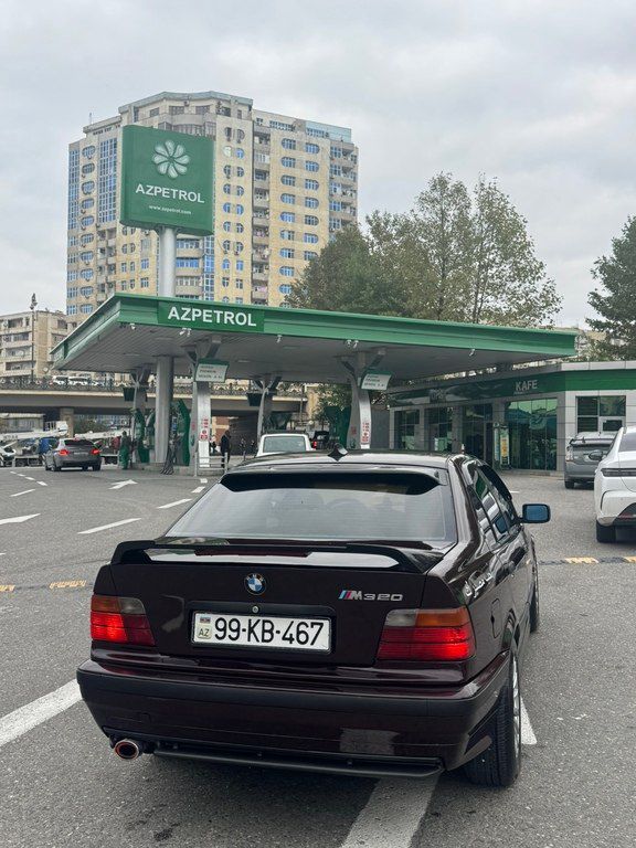 BMW 318, 1.8 L, 1994 il, 495 000 km 99-KB-467 — Avtomobillər, Bakı (4)