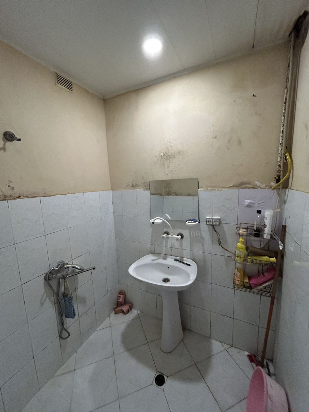 Satılır 2 otaqlı köhnə tikili 60 m² — Mənzil, Bakı (7)