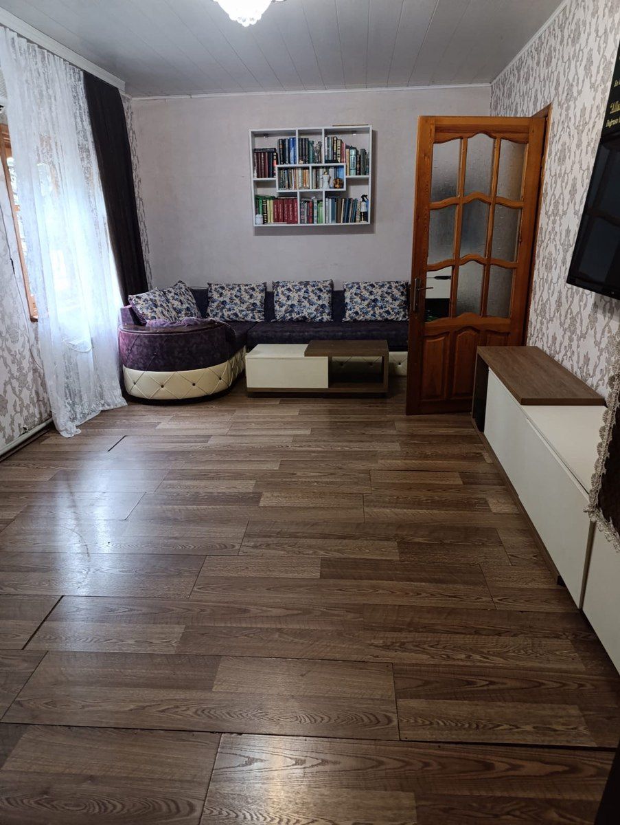 Həyət evi, Qara Qarayev m — Ev, villa, Bakı (4)