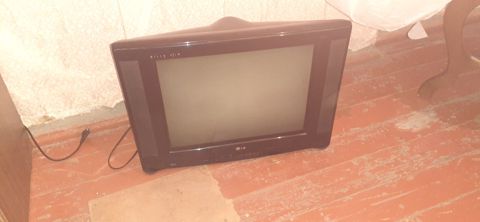 Televizor LG — 15 ₼ · Xırdalan · TV və Video Televizor LG — Xırdalan