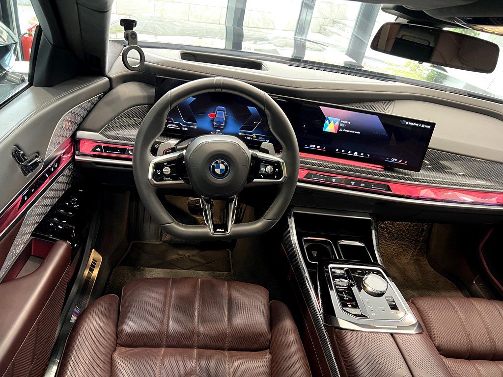 BMW 740, 3.0 L, 2023 il, 34 000 km — Avtomobillər, Bakı (9)