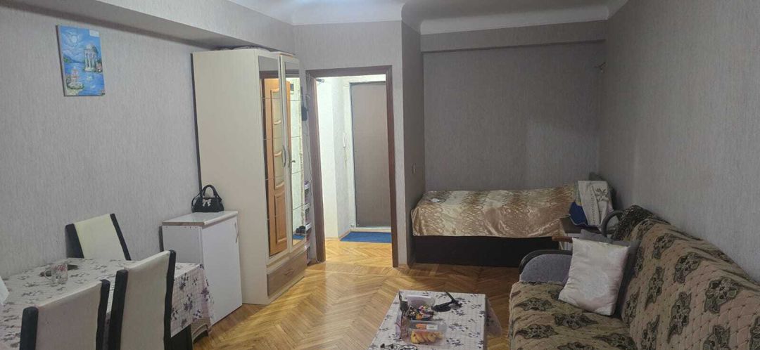 Satılır 2 otaqlı köhnə tikili 50 m² — Mənzil, Bakı