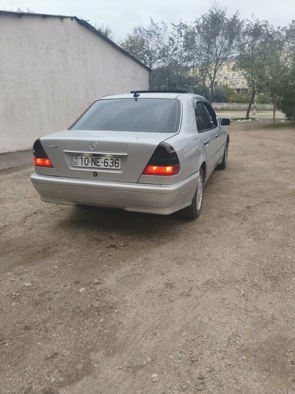 Mercedes C 220, 2.2 L, 1995 il, 631 283 km 10-NE-636 — Avtomobillər, Bakı (7)