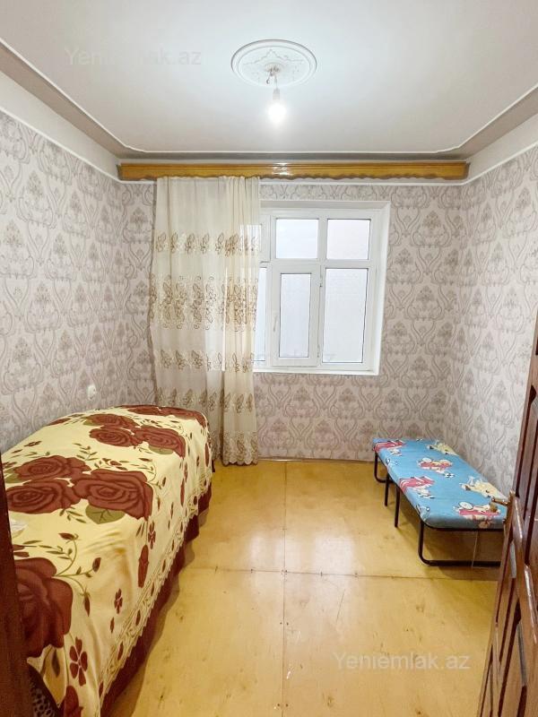 Satılır 3 otaqlı Bina evi menzil (Köhnə tikili), 80 m², 10-cu mikrorayon — Mənzil, Sumqayıt (2)