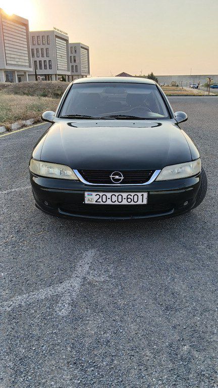 Opel Vectra, 1.8 L, 1999 il, 378 000 km — Şəmkir