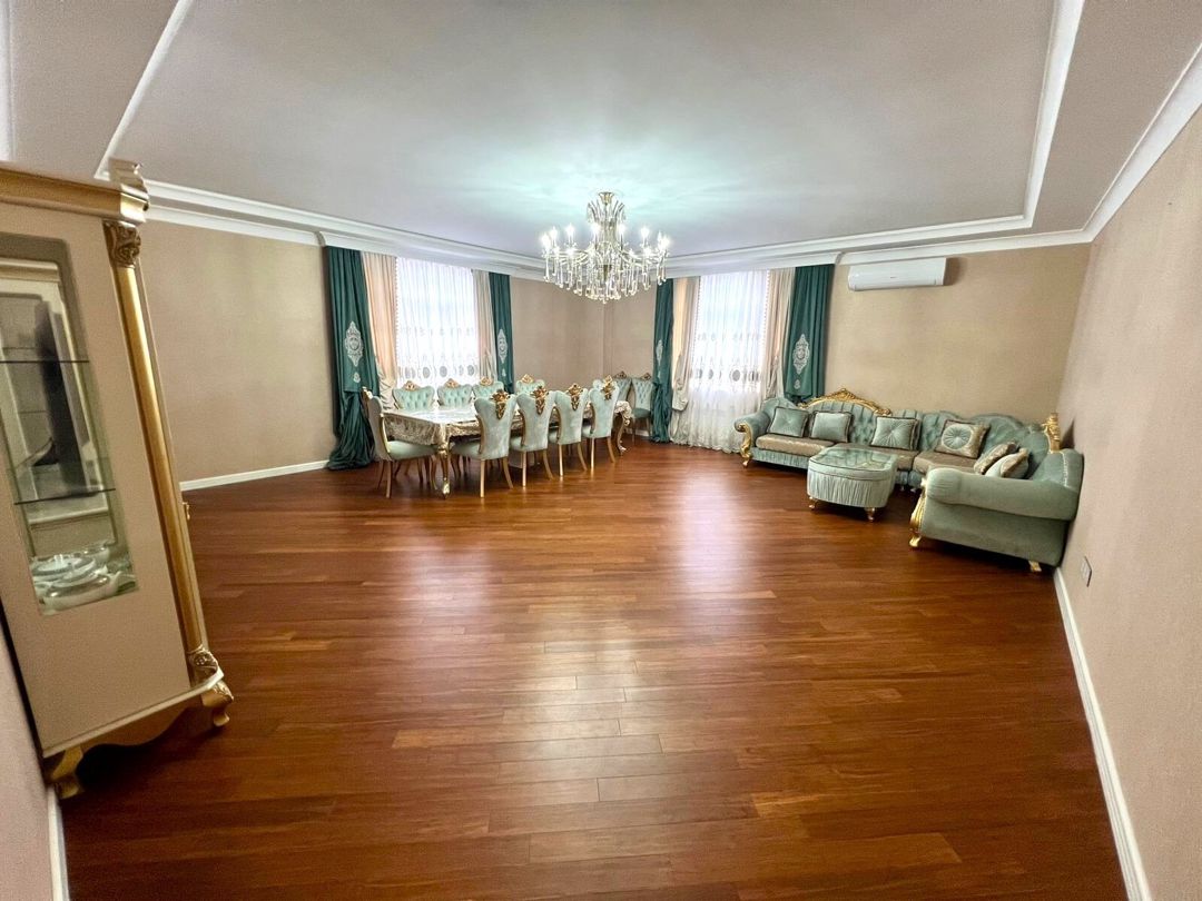 Satılır 3 otaqlı yeni tikili 160 m² — Mənzil, Bakı