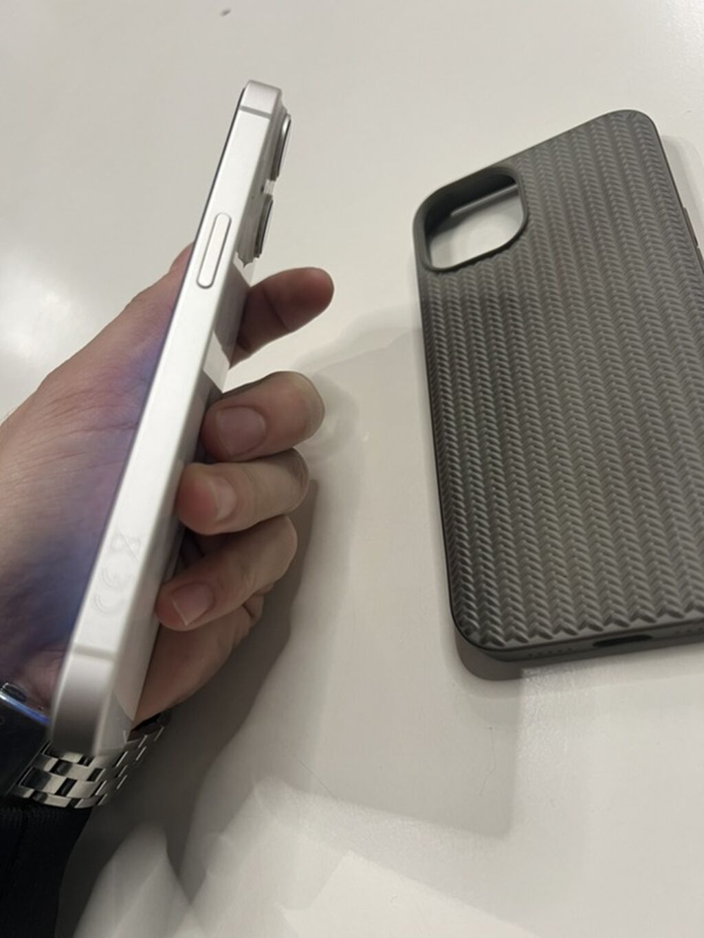 IPhone 14, Ağ, Simsiz şarj — Apple iPhone, Bakı (3)