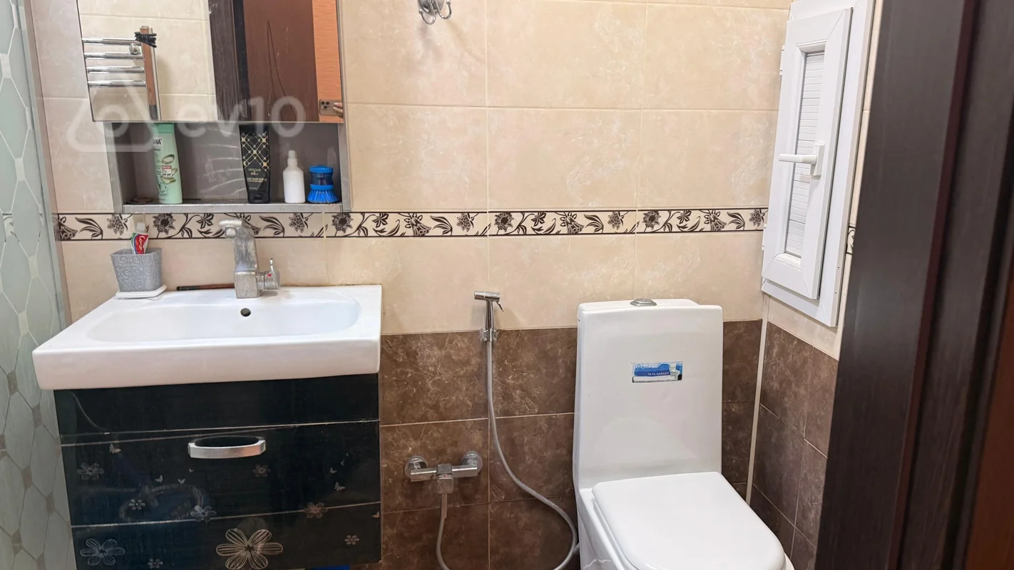 3 otaqlı mənzil, 135 m², albali usaq bagcasi — kirayə — Mənzil, Bakı (7)