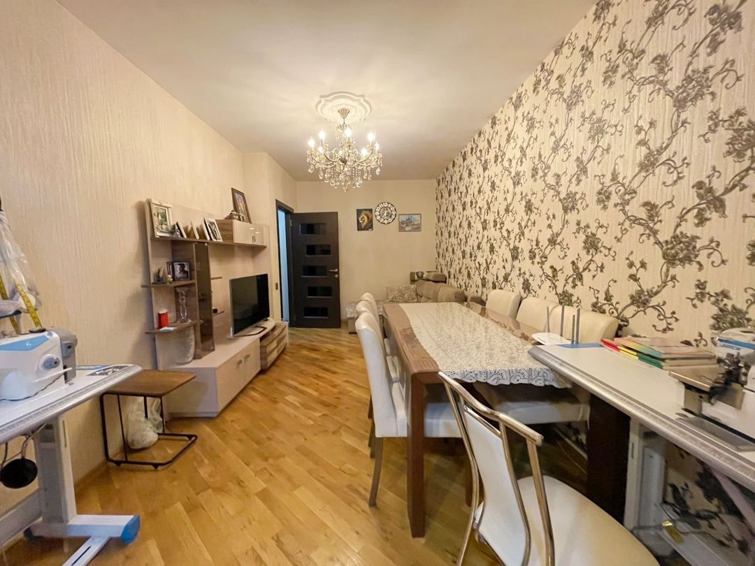 Satılır 4 otaqlı köhnə tikili 86 m² — Mənzil, Bakı (5)