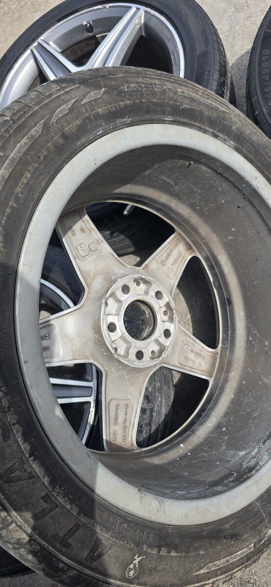 Mercedes təkərləri 245/45 R18 — Ehtiyat hissələri və aksesuarlar, Bakı (4)