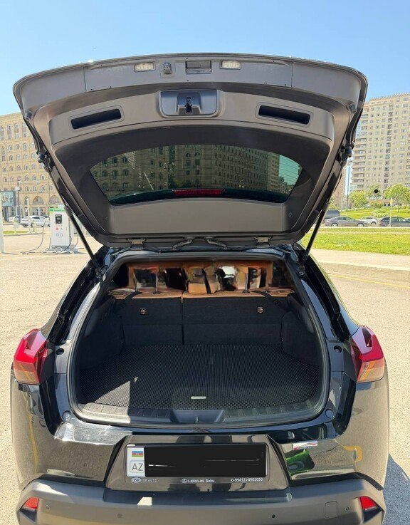Lexus UX 200, 2023 il, 90000 km, 2 L — Avtomobillər, Bakı (9)