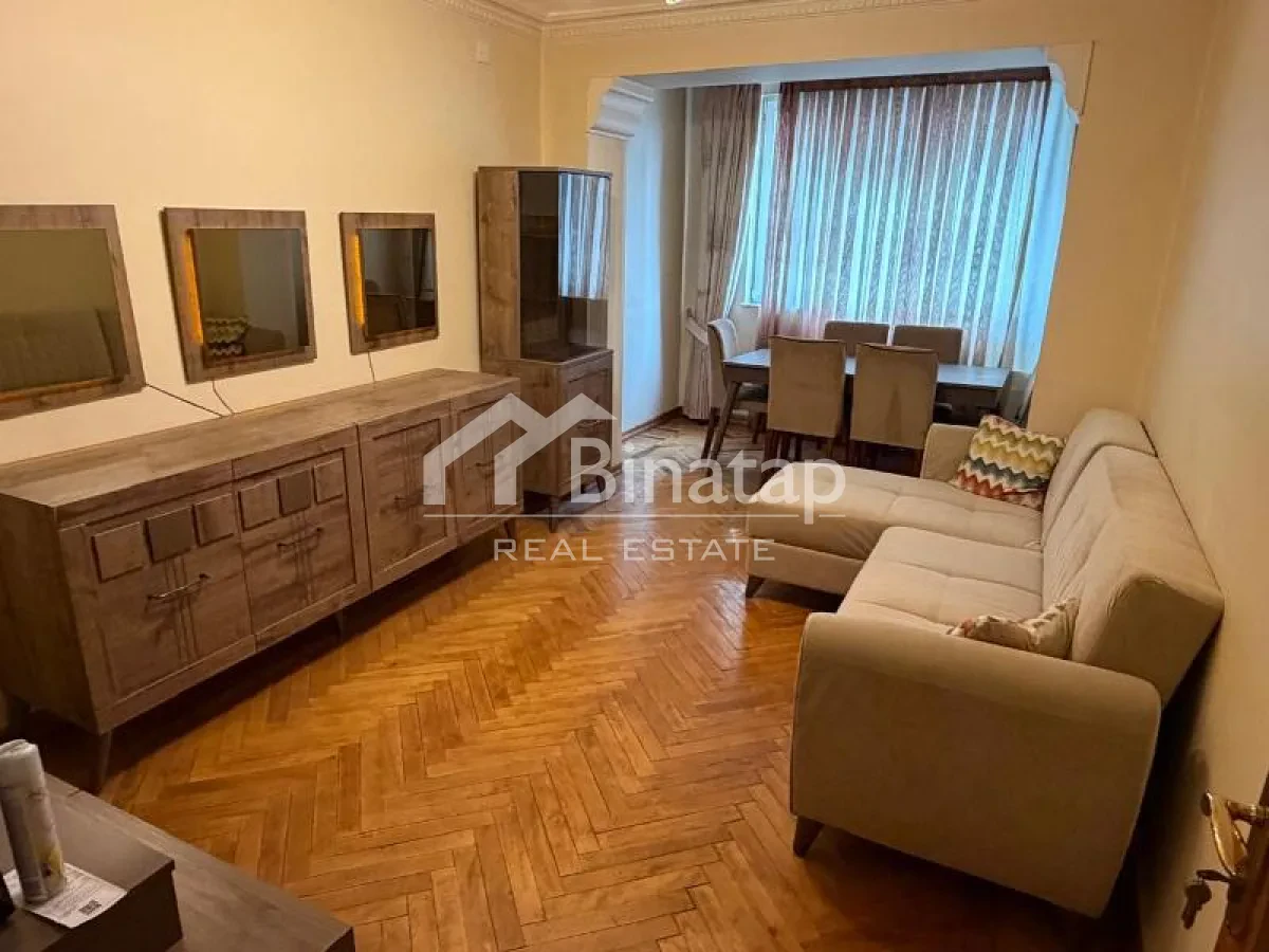 Satılır 3 otaqlı köhnə tikili 70 m², Nizami metrosu, Nəsimi rayonu — Bakı