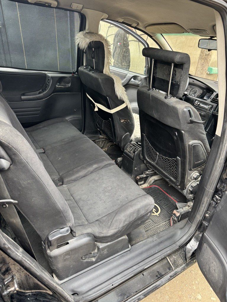 Opel Zafira, 1.8 L, 2001 il, 300 000 km 90-ZB-825 — Avtomobillər, Bakı (8)