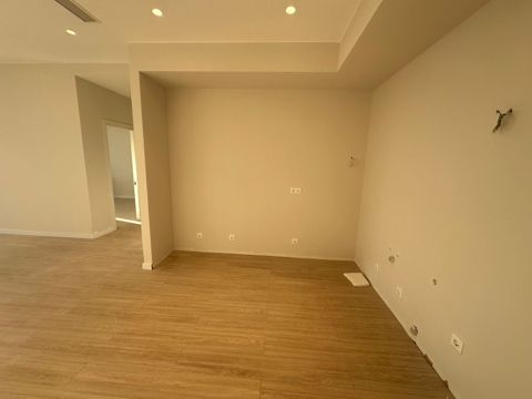 Satılır 2 otaqlı yeni tikili 77 m² — Bakı