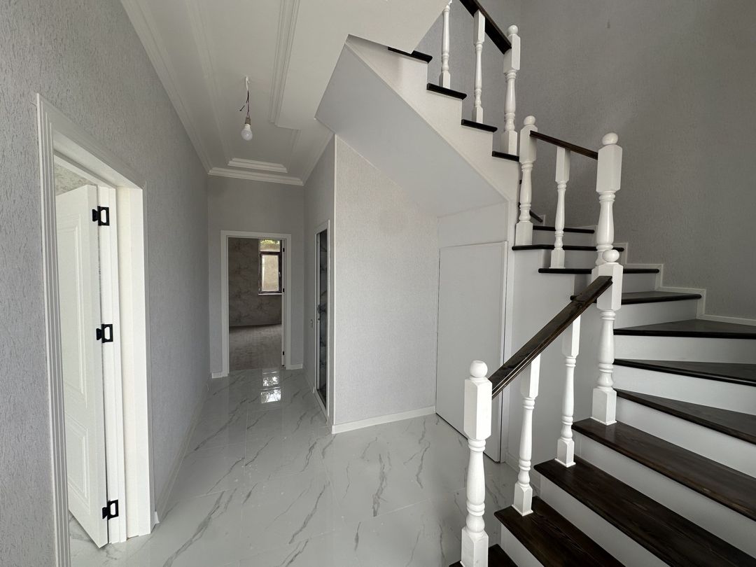 Satılır 4 otaqlı həyət evi/bağ evi 160 m² — Ev, villa, Bakı (8)