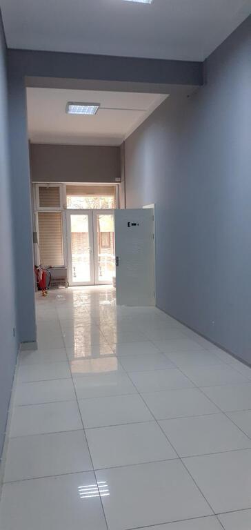 Satılır obyekt 220 m² — Əmlak, Bakı (3)