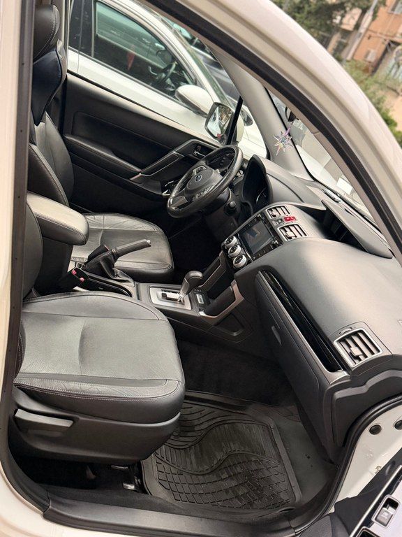 Subaru Forester, 2.5 L, 2018 il, 76 000 km 90-MY-240 — Avtomobillər, Bakı (12)