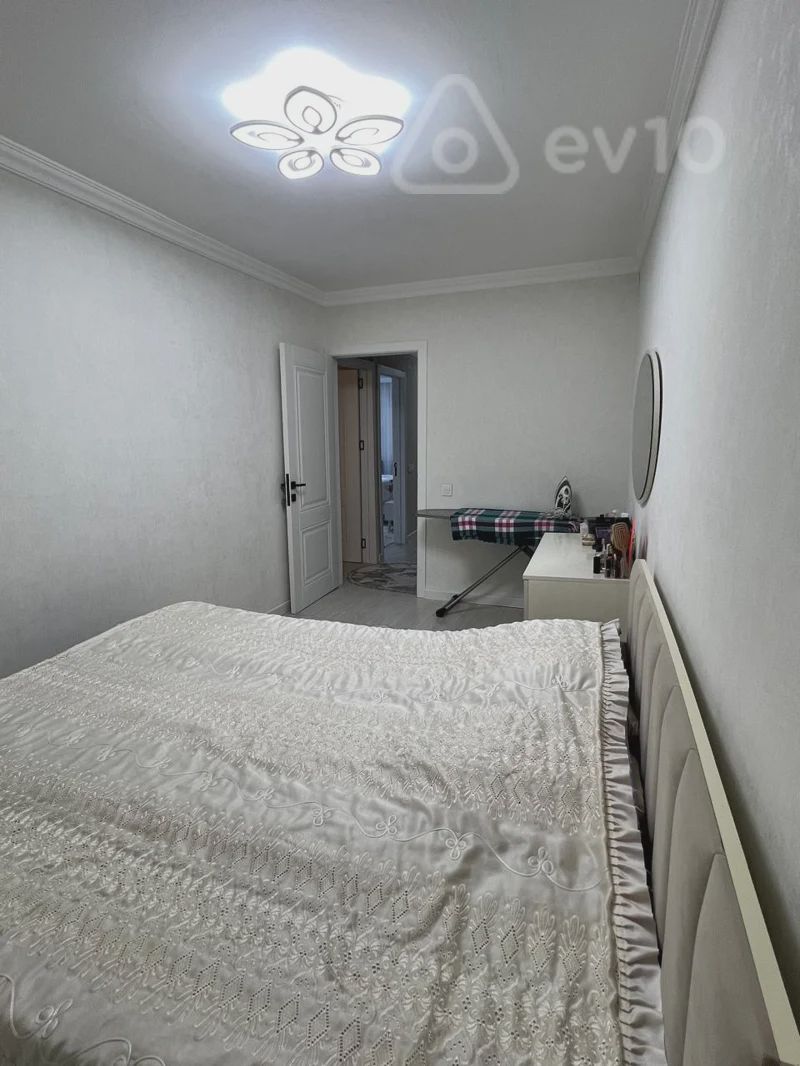 For sale: 3-room apartment (old building), 70 m² — Mənzil, Bakı (7)