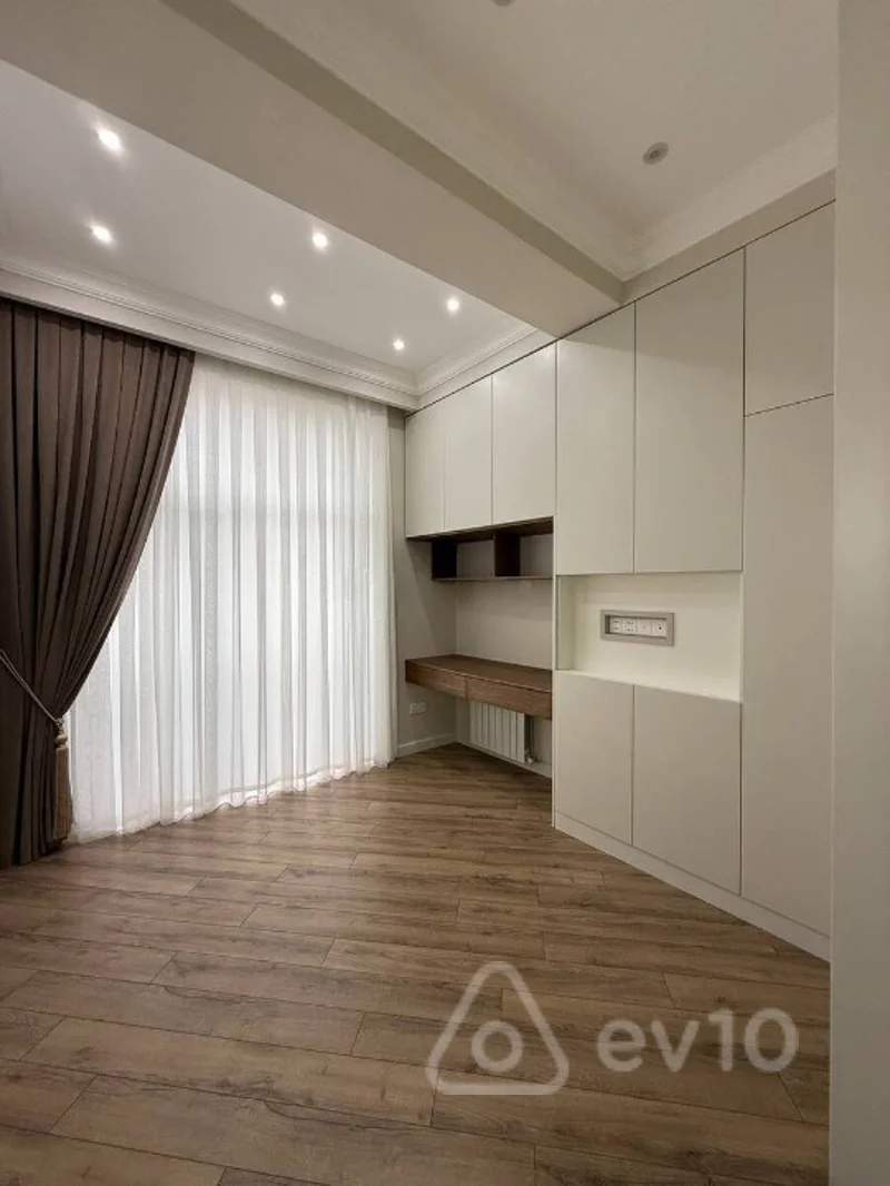4 otaqlı mənzil, 149 m², Azadlıq pr — Mənzil, Bakı (11)