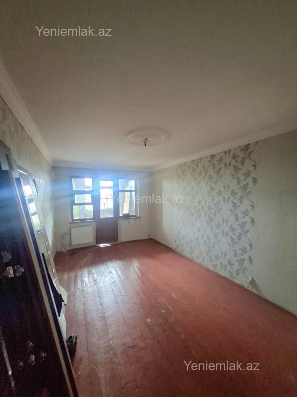Satılır 3 otaqlı Bina evi menzil (Köhnə tikili), 62 m², 5-ci mikrorayon — Mənzil, Sumqayıt (7)