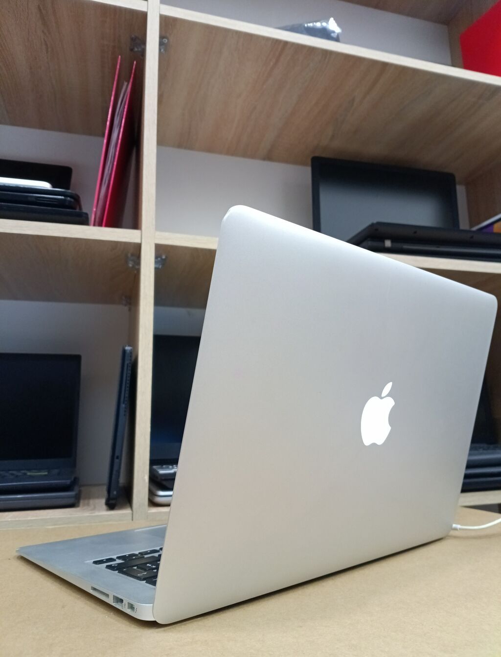 249 AZN dən başlayan noutbuk - Ekran: 15.6" (mat səth, nazik çərçivə) — Lenovo, Bakı (10)
