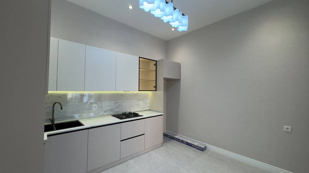 Satılır 4 otaqlı həyət evi/bağ evi 190 m² — Ev, villa, Bakı (12)