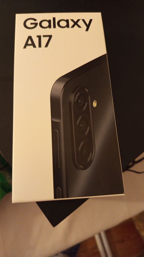 Samsung Galaxy A17, 256 GB, rəng - Qara — Bakı