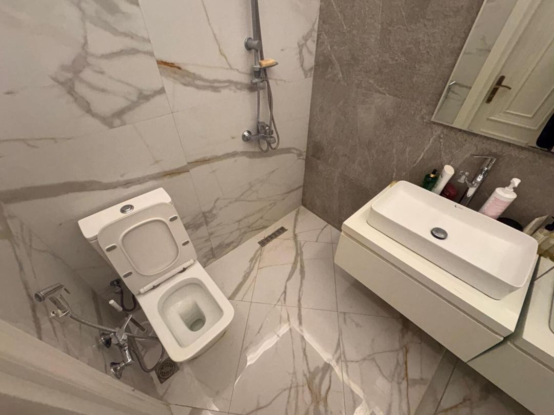 Satılır 3 otaqlı yeni tikili 135 m² — Mənzil, Bakı (9)