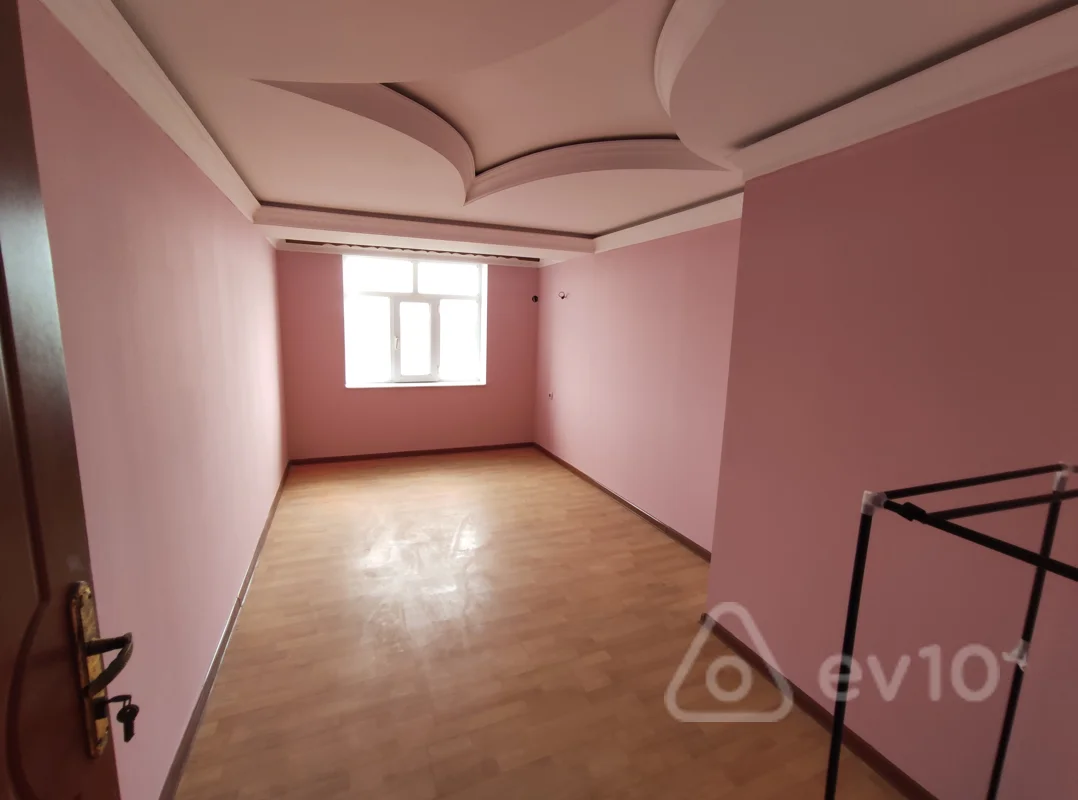 4 otaqlı mənzil, 115 m², Rüstəm Rüstəmov küçəsi — Mənzil, Bakı (10)