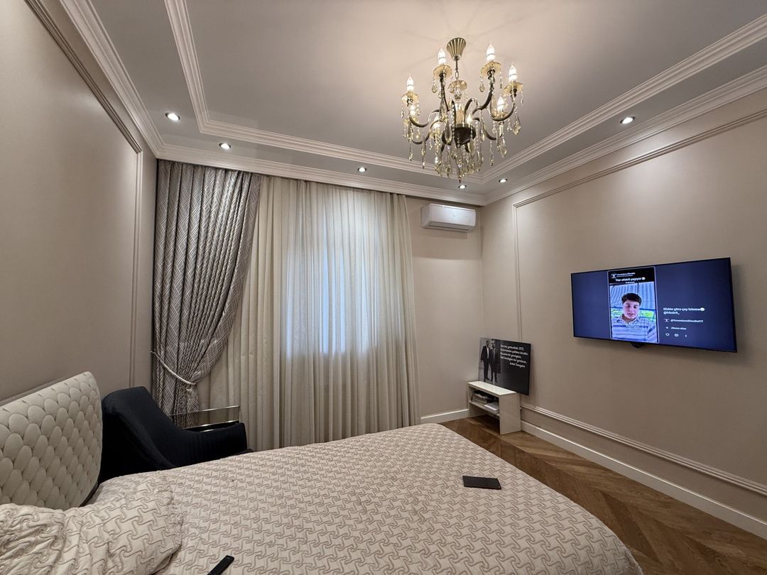 Satılır 5 otaqlı həyət evi/bağ evi 500 m² — Ev, villa, Bakı (6)