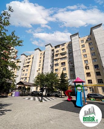 Satılır 2 otaqlı 62 m² köhnə tikili 8 Noyabr m — Mənzil (12)