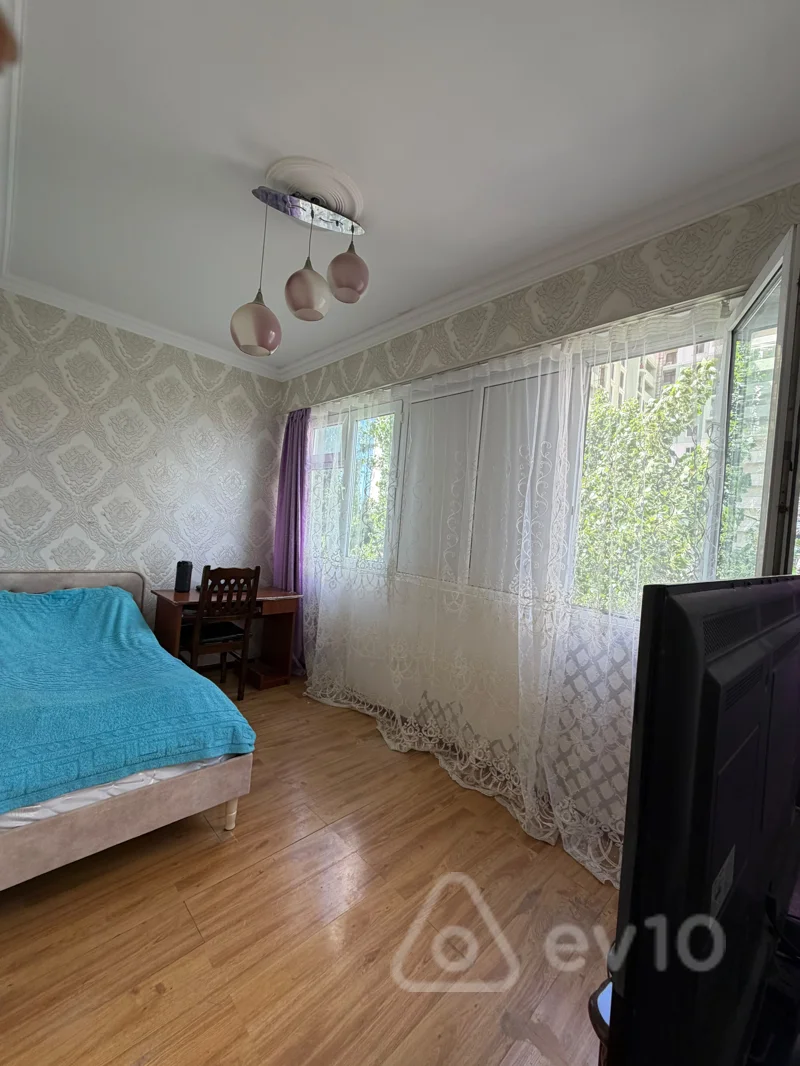 3 otaqlı mənzil, 80 m², Rustem Rustemov kucesi — Mənzil, Bakı (2)