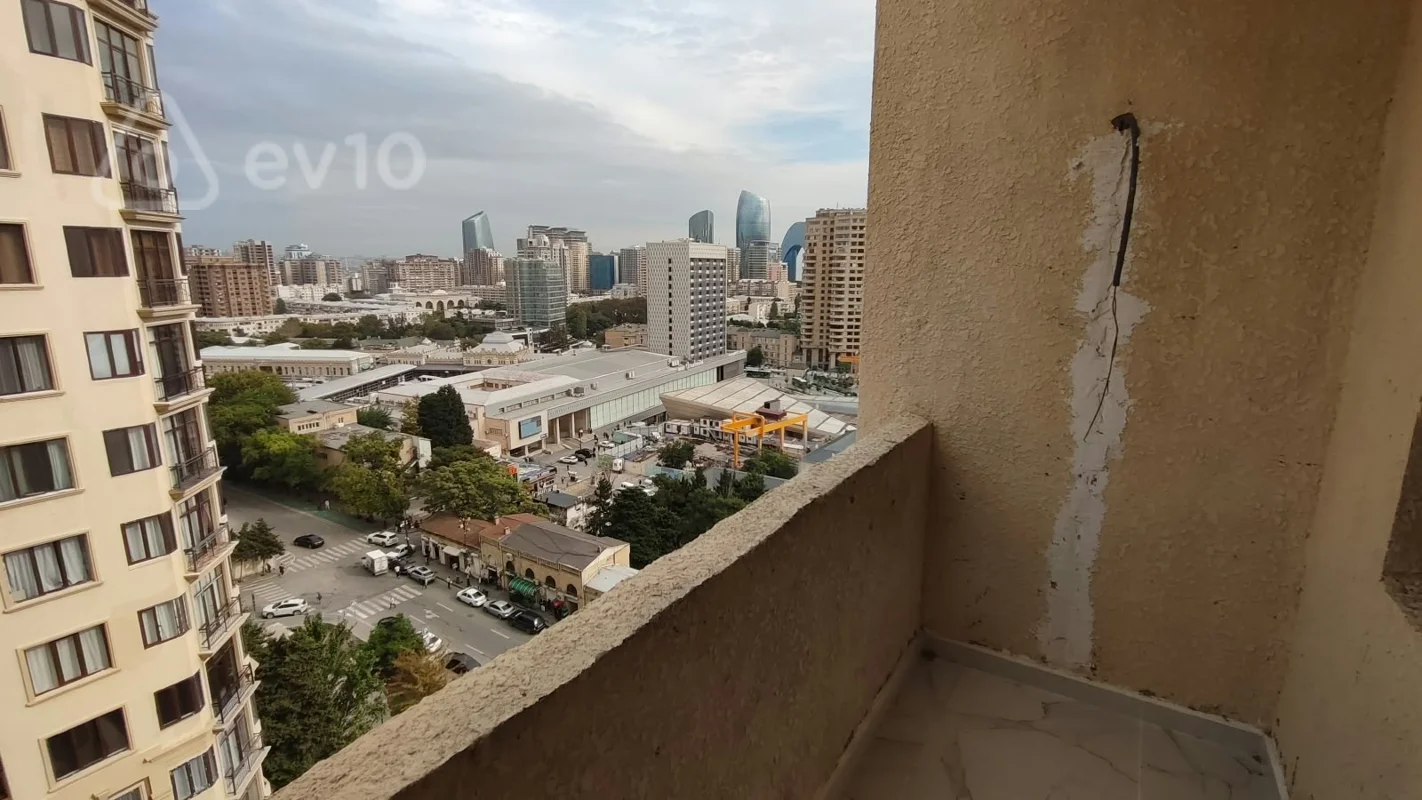 3 otaqlı mənzil, 130 m², 28 may — Mənzil, Bakı (4)