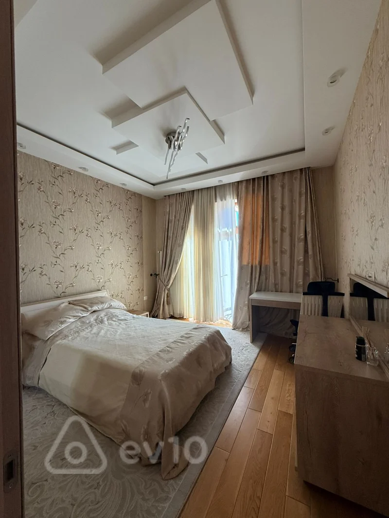 4 otaqlı mənzil, 150 m², Xeqani Rustemov kucesi — Mənzil, Bakı (9)