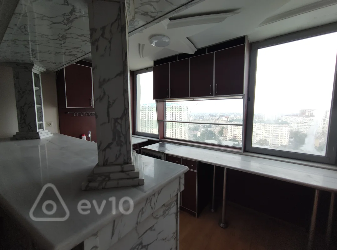 4 otaqlı mənzil, 115 m², Rüstəm Rüstəmov küçəsi — Mənzil, Bakı (5)