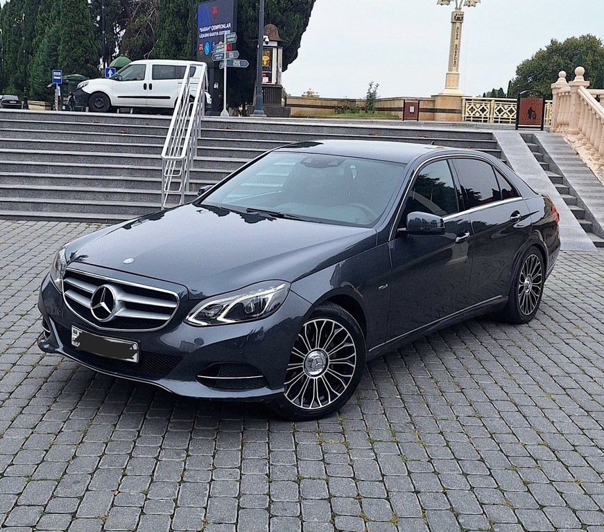 Mercedes E 250, 2.1 L, 2015 il, 260 000 km — Avtomobillər, Gəncə (4)