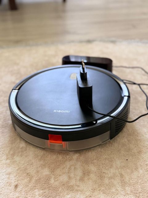 Robot tozsoran — Bakı