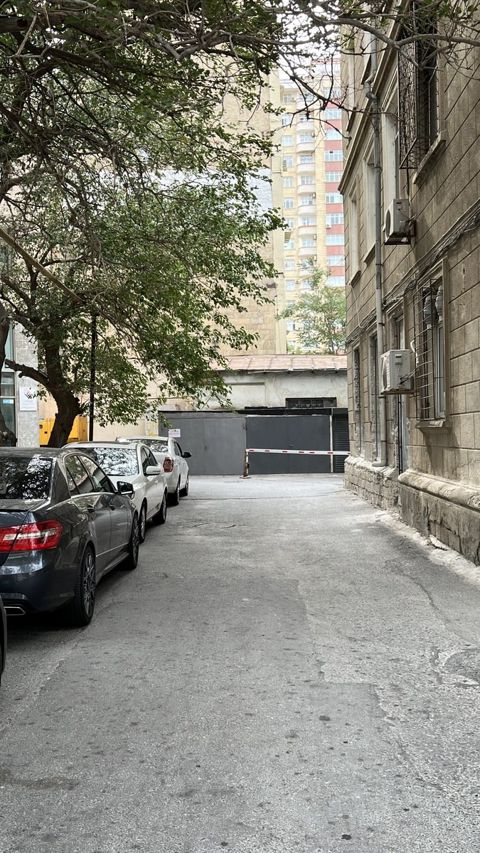 Satılır qaraj 23 m² — Bakı