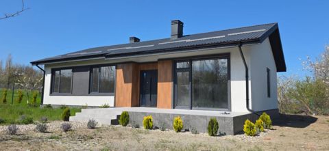 Həyət evi, Qusar r — 125 000 ₼ · Qusar · Ev, villa Həyət evi, Qusar r — Qusar